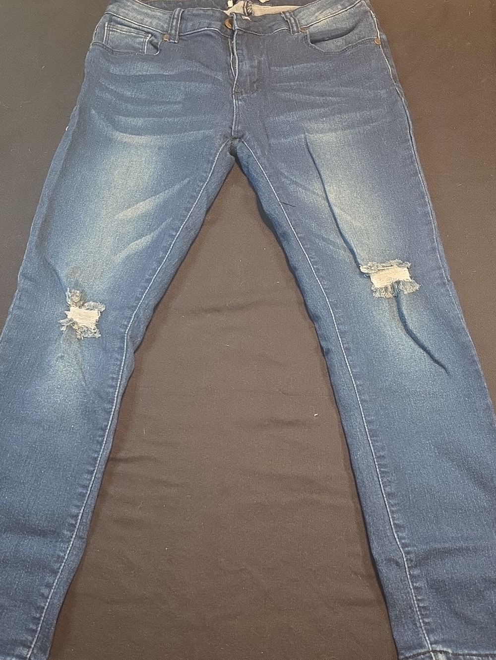 Dark Wash Distressed Skinny Jeans AL 002
